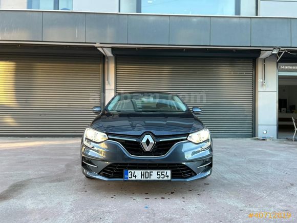 ASLANBAŞ OTO A.Ş. YALOVADAN 2023 RENAULT MEGANE 1.3 TCE 140 HP