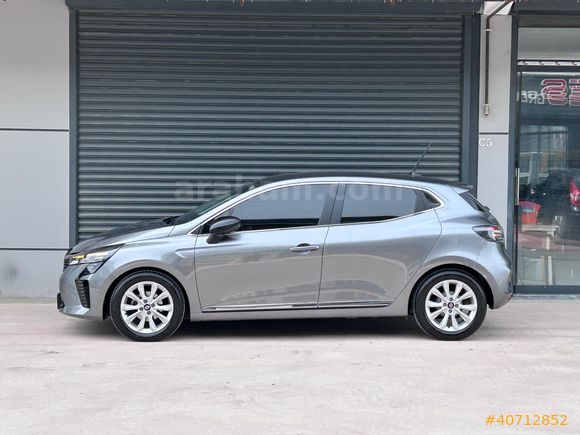 ASLANBAŞ OTO 2025 RENAULT CLIO 1.0 TCE EVOLUTION X-TRONIC GSR2