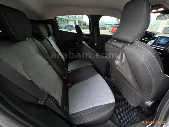 ASLANBAŞ OTO 2025 RENAULT CLIO 1.0 TCE EVOLUTION X-TRONIC GSR2