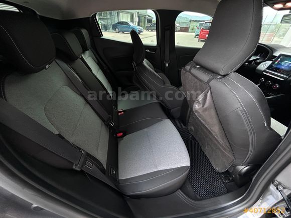 ASLANBAŞ OTO 2025 RENAULT CLIO 1.0 TCE EVOLUTION X-TRONIC GSR2