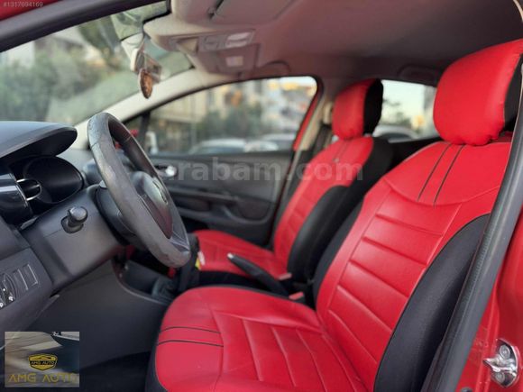 //2013 RENAULT CLİO HATASIZ LANSMAN RENK 212 BİN KM BENZİN//