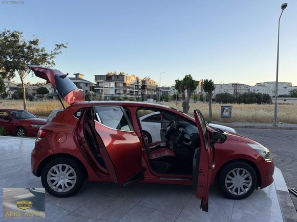 //2013 RENAULT CLİO HATASIZ LANSMAN RENK 212 BİN KM BENZİN//