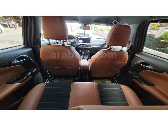 Sahibinden Fiat Egea Cross 1.4 Fire Limited 2023 Model İzmir