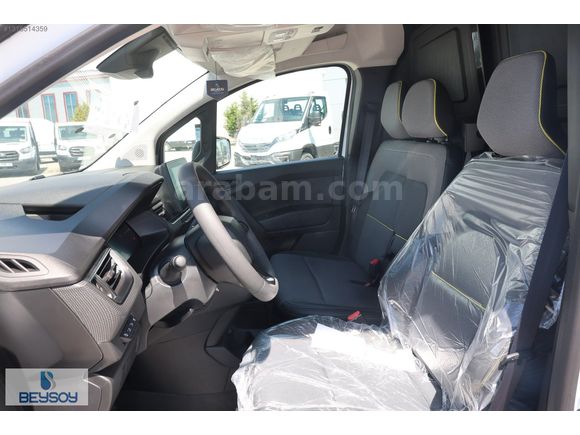 BÜYÜKSOYLU BEYSOY'DAN 2026 KANGOO VAN 1.5 BLUE DCİ EQUİLİBRE