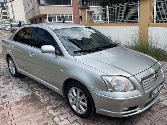 AVENSİS MASRAFSIZ AİLE ARACI