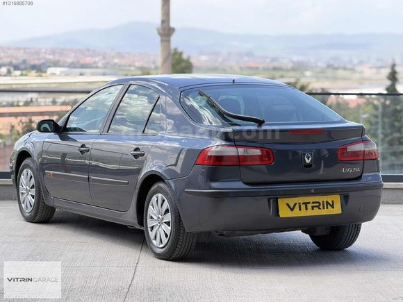 2005 RENAULT LAGUNA 1.6 EXPRESSION