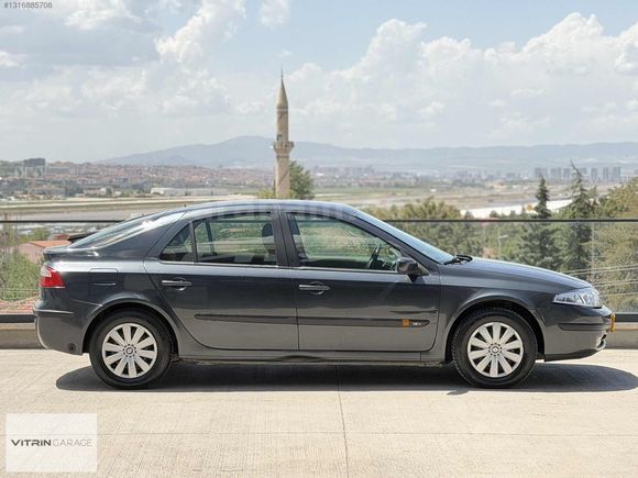 2005 RENAULT LAGUNA 1.6 EXPRESSION