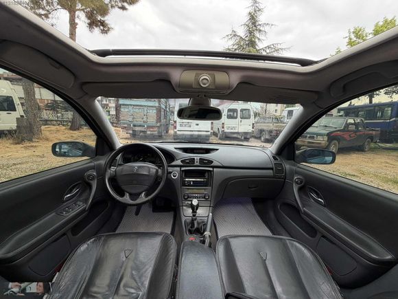 ERTAÇ OTOMOTİVDEN 2006 LAGUNA 2 PRİVİLEGE 1.9 DCİ HATASIZ FULL