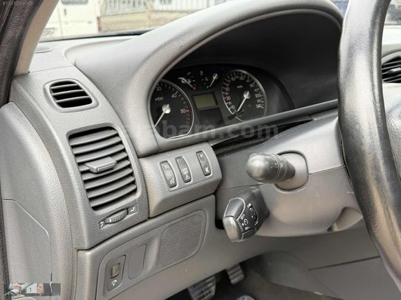 ERTAÇ OTOMOTİVDEN 2006 LAGUNA 2 PRİVİLEGE 1.9 DCİ HATASIZ FULL