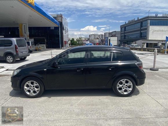 2013 HATASIZ BOYASIZ BENZİN+LPG 184.000 KM