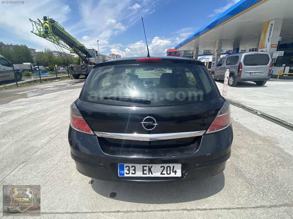 2013 HATASIZ BOYASIZ BENZİN+LPG 184.000 KM