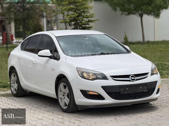 -ASİL PREMİUM-2015 OPEL ASTRA 1.6 EDİTON 114KM BOYASIZ LPG