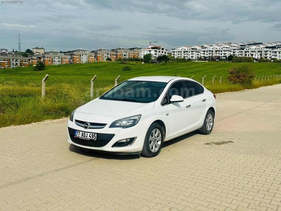 KÜÇÜKER OTOMOTİVDEN HATASIZ BOYASIZ ASTRA 1.6 TESLA EKRAN