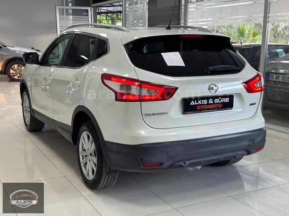 2015 MODEL SKY PACK 1.5 DCİ DEĞİŞENSİZ CAM TAVANLI