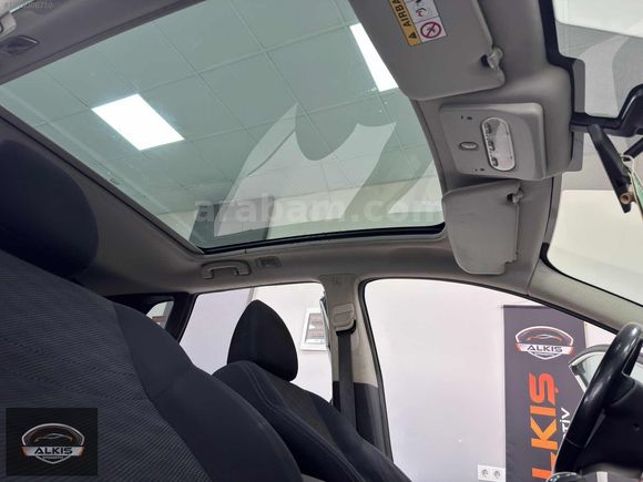 2015 MODEL SKY PACK 1.5 DCİ DEĞİŞENSİZ CAM TAVANLI