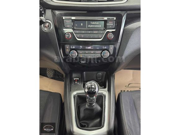 2015 MODEL SKY PACK 1.5 DCİ DEĞİŞENSİZ CAM TAVANLI