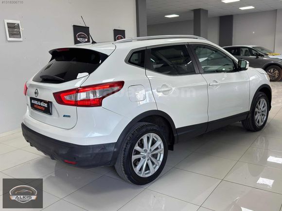 2015 MODEL SKY PACK 1.5 DCİ DEĞİŞENSİZ CAM TAVANLI