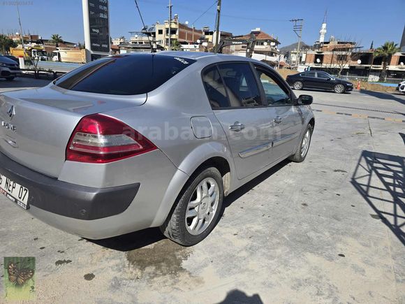 PRİVİLEGE MEGANE 1.5 DCİ 6 İLERİ 110 BEYGİR FULL + FULL