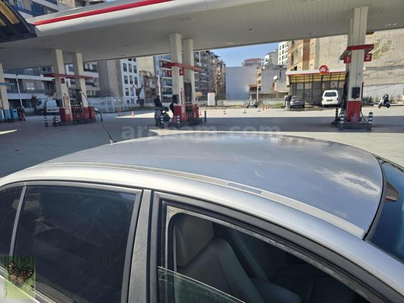PRİVİLEGE MEGANE 1.5 DCİ 6 İLERİ 110 BEYGİR FULL + FULL