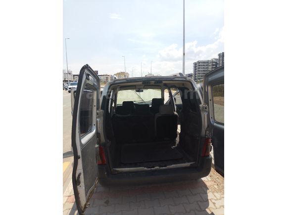 Sahibinden Peugeot Partner 1.9 D 2001 Model