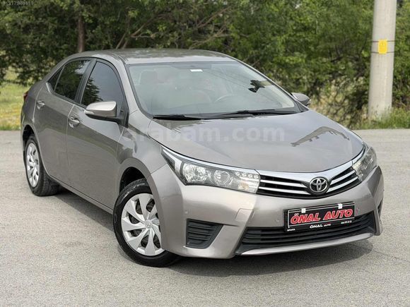 2015 TOYOTA COROLLA 1.33 LİFE 6 İLERİ KM:165.000