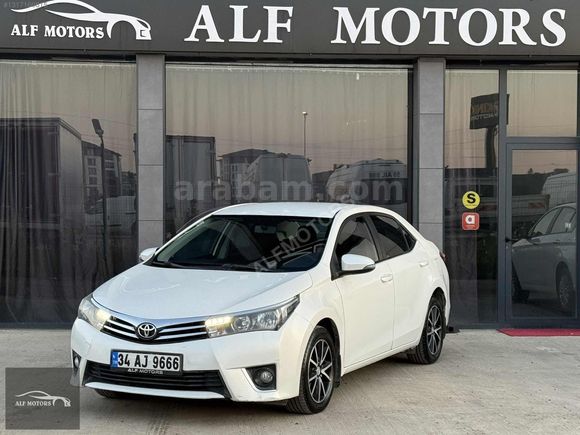 ALFMOTORS// 2015 TOYOTA COROLLA 1.33 74.000 KM