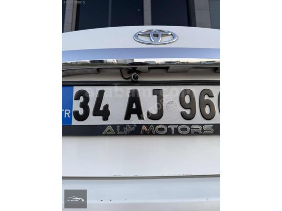 ALFMOTORS// 2015 TOYOTA COROLLA 1.33 74.000 KM