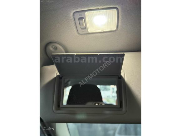 ALFMOTORS// 2015 TOYOTA COROLLA 1.33 74.000 KM