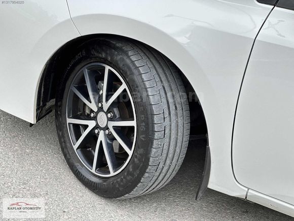 KAPLAN OTODAN B O Y A S I Z 2017 COROLLA 1.33 82 BİNDE LPG Lİ
