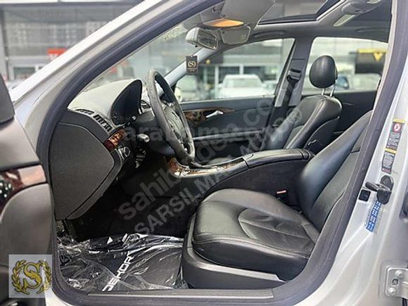 SARSILMAZ'DAN ÇOK TEMİZ E200 CAM TAVAN SAĞ SOL HAFIZA