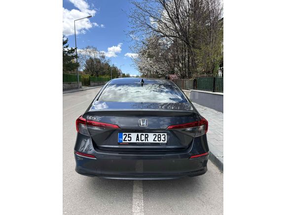 HATASIZ 2022 CIVIC ECO ELEGANCE 56.000 KM SERVİS BAKIMLI