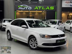 2013 VW JETTA BENZİN OTOMOTİK DEĞİŞENSİZ+EMSALSİZ TEMİZLİKTE+ORJ