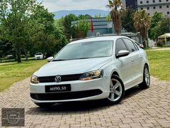 Auto_53'TEN 2014 OTOMATİK VOLKSWAGEN JETTA 1.2 TSI TRENDLINE