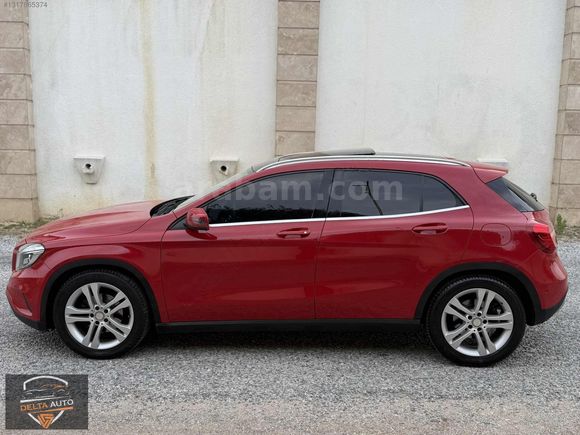 MERCEDES GLA URBAN 2015 MODEL C.TAVAN