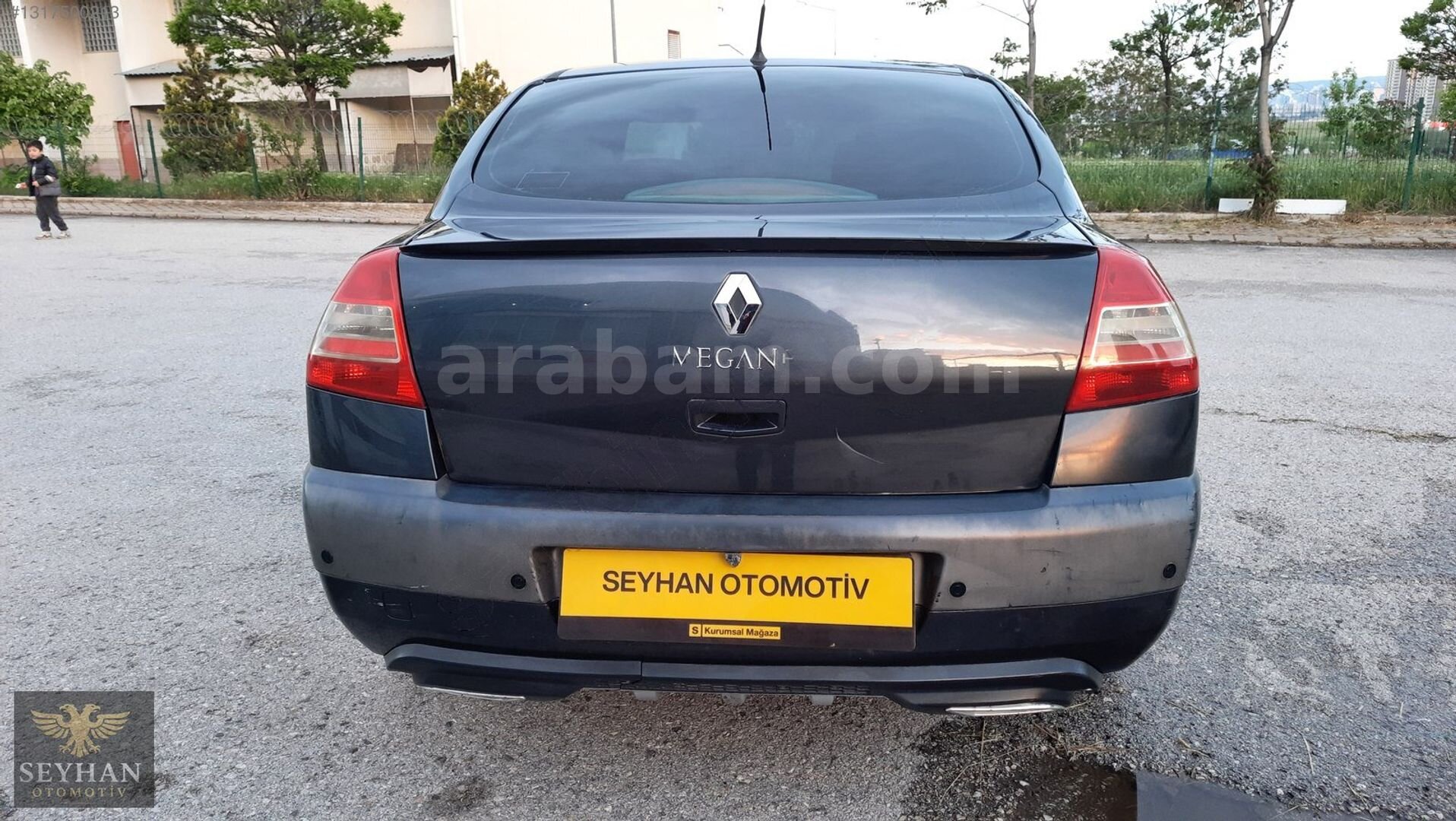 Galeriden Renault Megane 1.5 dCi Exception 2009 Model Ankara 198.000 km Gri 6