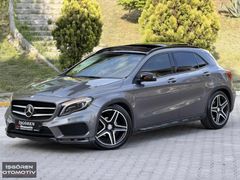 İŞGÖRENDEN MAKYAJLI 2015 MERCEDES GLA 180d AMG+CAMTAVAN+LANSMAN+