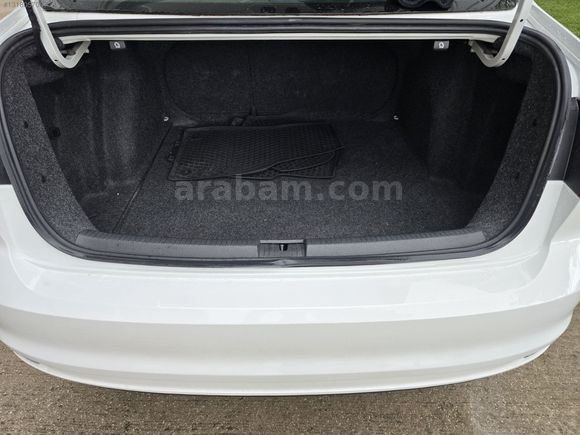 DAMAT dan 2017 JETTA 1.4 TSİ MANUEL SADECE 42 BİNDE
