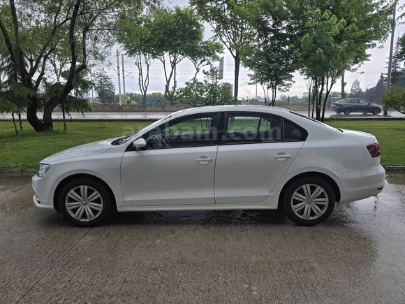 DAMAT dan 2017 JETTA 1.4 TSİ MANUEL SADECE 42 BİNDE
