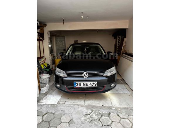 Sahibinden Volkswagen Jetta 1.6 TDi Comfortline 2012 Model Eskişehir 220.000 km Siyah