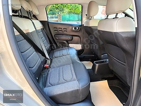 BOYASIZ 2024 CITROEN C3 1.2 PURETECH ÇİFTRENK SHINE KM:12.700