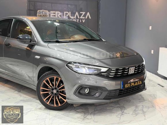 ER PLAZADAN 2024 EGEA 1.4 LİMİTED 48 BİN KM SERVİS BAKIMLI