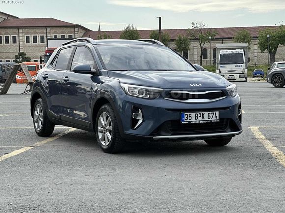 ÖZTÜRK OTOMOTİVDEN 2023 STONIC OTOMATİK VİTES 77 BİN KMDE