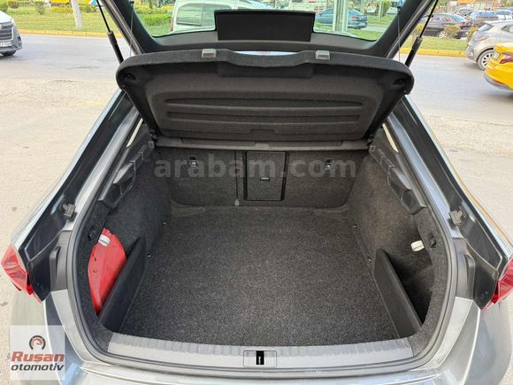RUŞAN'dan 2023 Octavia 1.5e-Tec Premium 150HP HATASIZ BOYASIZ