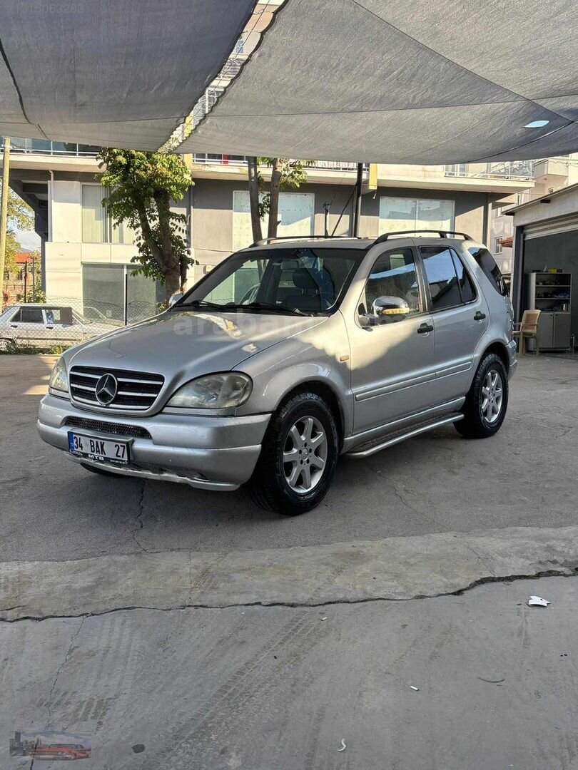 Galeriden Mercedes - Benz ML 320 2001 Model Denizli 485.000 km Gri 7