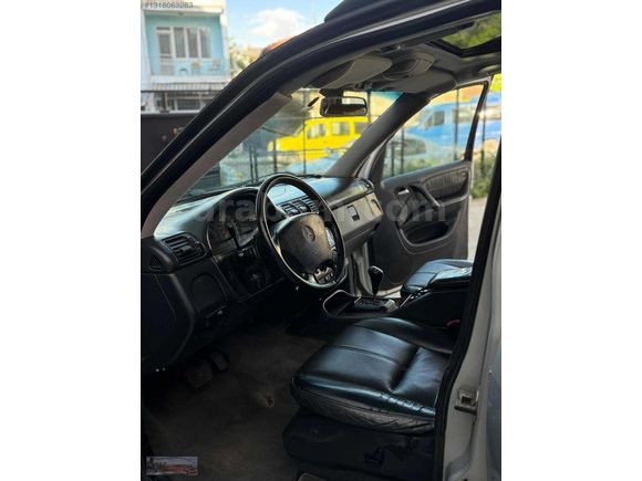 ÇAKIR OTOMATİV'DEN DEĞİŞENSİZ ÇOK TEMİZ ML320