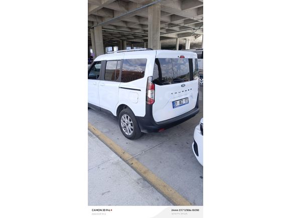 Sahibinden Ford Tourneo Courier 1.5 EcoBlue Titanium 2025 Model