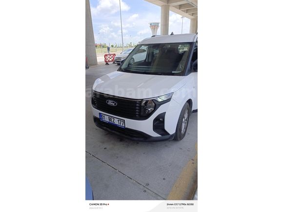 Sahibinden Ford Tourneo Courier 1.5 EcoBlue Titanium 2025 Model