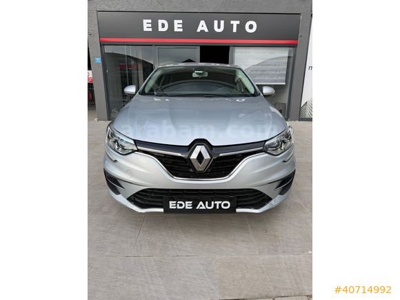 0.99 KREDİ 2023 MEGANE TOUCH 1.5 DİZEL OTOMATİK 96.000KM BOYASIZ