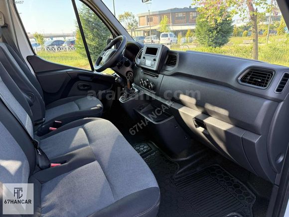 11.000 KM'DE 2025 MODEL RANAULT MASTER 2.3 DCI %20 FATURA