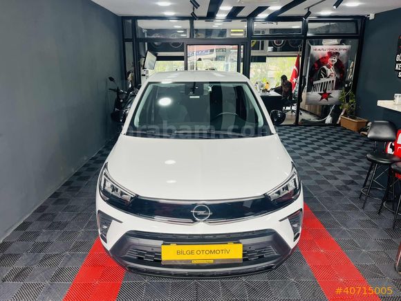 2024 MODEL CROSSLAND OTOMATİK 1.2 T 130 HP BOYASIZ SADECE 49.000